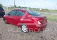 2012 Nissan VERSA photo