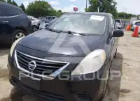 2012 Nissan VERSA photo