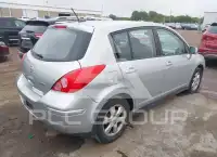 2012 Nissan VERSA photo