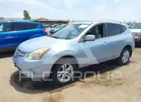 2012 Nissan ROGUE photo