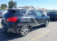 2012 Nissan ROGUE photo