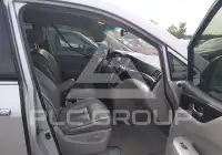 2012 Nissan QUEST photo
