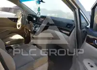 2012 Nissan QUEST photo