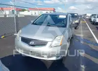 2012 Nissan SENTRA фото