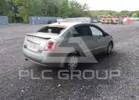 2012 Nissan SENTRA photo