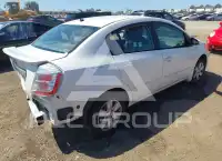 2012 Nissan SENTRA фото