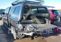 2012 Nissan TITAN фото
