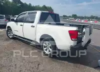 2012 Nissan TITAN фото