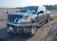 2012 Nissan TITAN фото