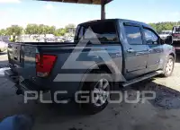 2012 Nissan TITAN фото