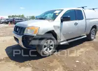 2012 Nissan TITAN фото