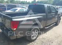 2012 Nissan TITAN фото