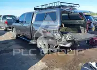 2012 Nissan TITAN фото