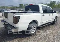 2012 Nissan TITAN фото