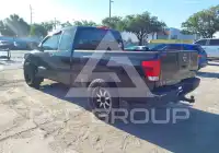 2012 Nissan TITAN фото