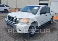 2012 Nissan TITAN фото