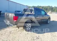 2012 Nissan TITAN фото