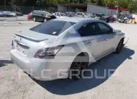 2012 Nissan MAXIMA photo