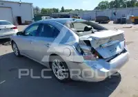 2012 Nissan MAXIMA photo