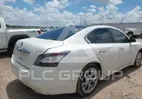 2012 Nissan MAXIMA photo