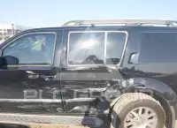 2012 Nissan PATHFINDER фото