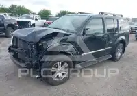 2012 Nissan PATHFINDER photo
