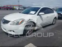 2012 Nissan ALTIMA фото