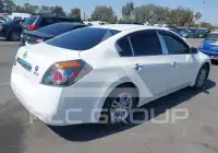 2012 Nissan ALTIMA photo
