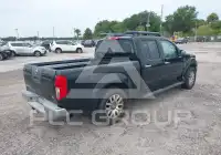 2012 Nissan FRONTIER фото