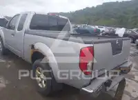 2012 Nissan FRONTIER фото