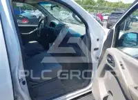 2012 Nissan FRONTIER фото