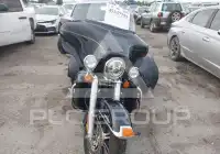 2012 Harley-Davidson FLHTCU фото
