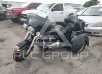 2012 Harley-Davidson FLHTCU фото