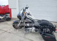 2012 Harley-Davidson FLHTC фото