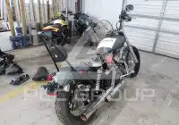 2012 Harley-Davidson FXDB фото