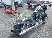 2012 Harley-Davidson FLHX фото