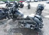 2012 Harley-Davidson FLHX фото