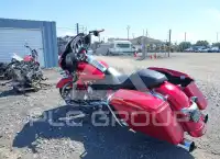2012 Harley-Davidson FLHX фото