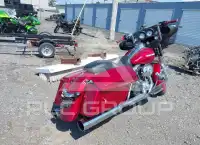 2012 Harley-Davidson FLHX фото
