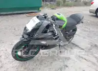 2012 Kawasaki EX650 фото