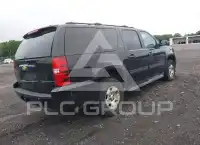 2012 Chevrolet Suburan photo