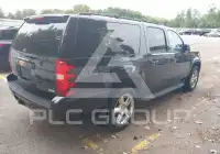 2012 Chevrolet Suburan photo