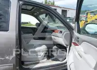 2012 Chevrolet Suburan фото