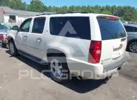 2012 Chevrolet Suburan photo