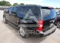 2012 Chevrolet Suburan photo