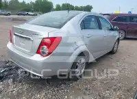 2012 Chevrolet Sonic фото