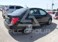 2012 Chevrolet Sonic фото