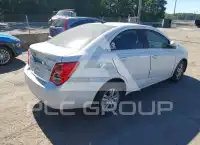 2012 Chevrolet Sonic фото