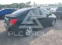 2012 Chevrolet Sonic фото