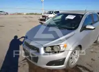 2012 Chevrolet Sonic фото